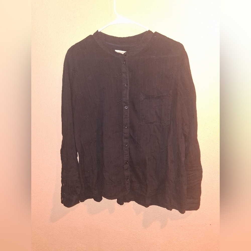 Pilcro Black Oversized Long Sleeve Embroidered Button Down M